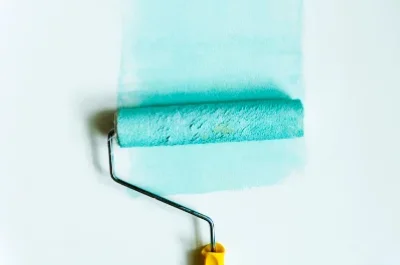 Peinture intérieure à la Mesnière — murs, plafonds et boiseries
